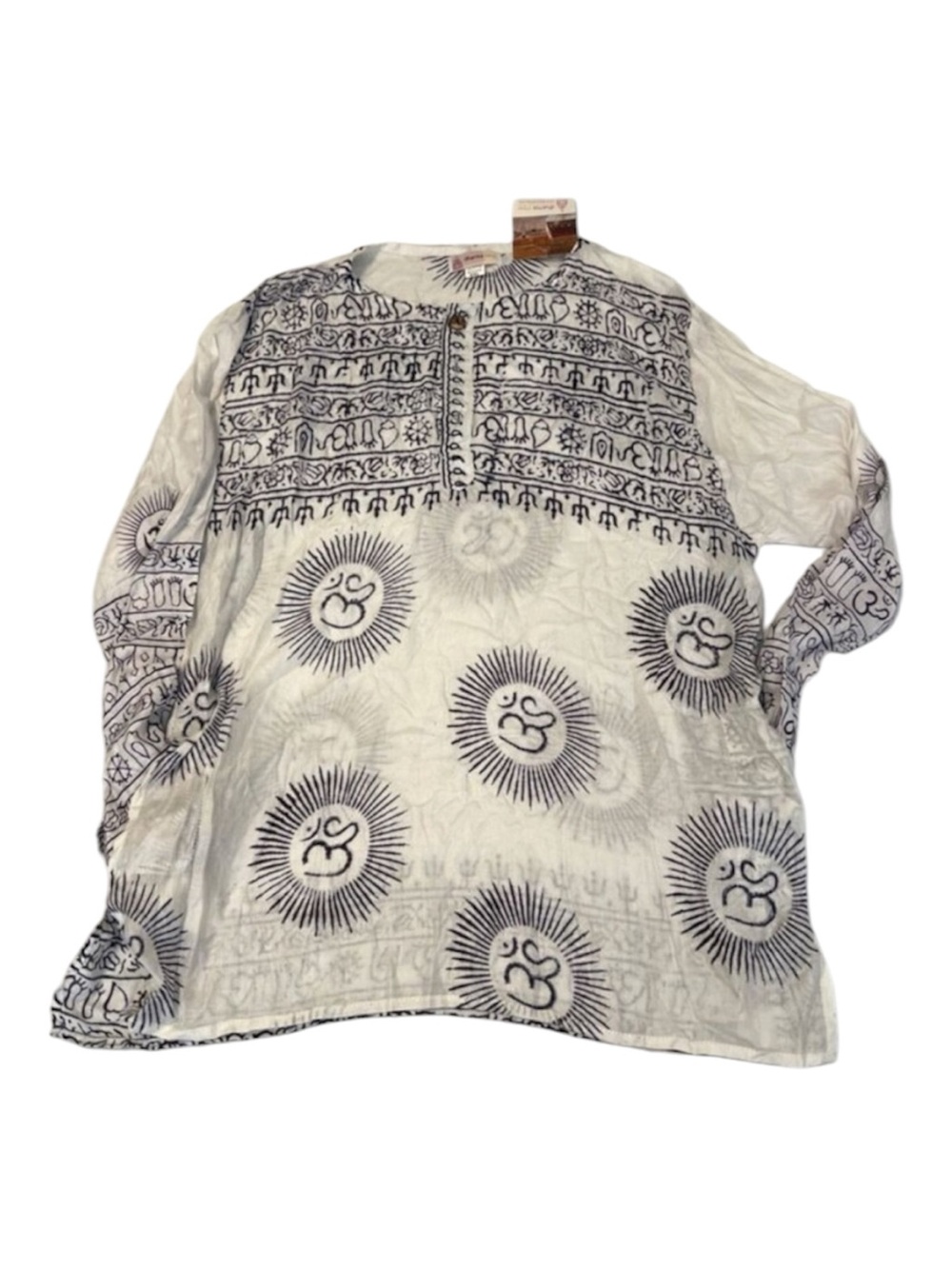 NWT White Boho Long Sleeve Tunic 4 Button Pockets with Navy Sunburst Om Symbol